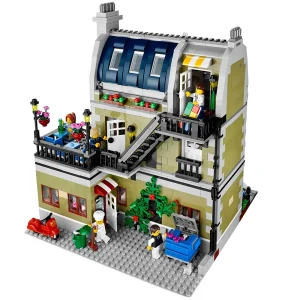 Parisian Restaurant (2469 Pieces)
