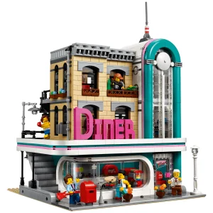 Downtown Diner (2480 Pieces)