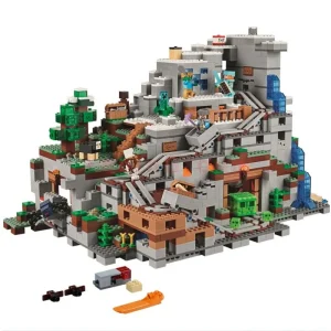Minecraft The Mountain Cave (2688 Pieces)