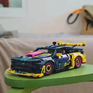 Compatible Custom Garage Ford Mustang GT (973 Pieces)