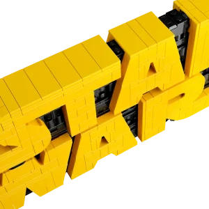 Star Wars Brick-Built Logo (700 Pieces)