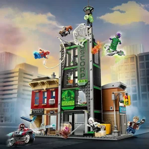 Spider-Man vs. Oscorp Modular Battle Set (808 Pieces)