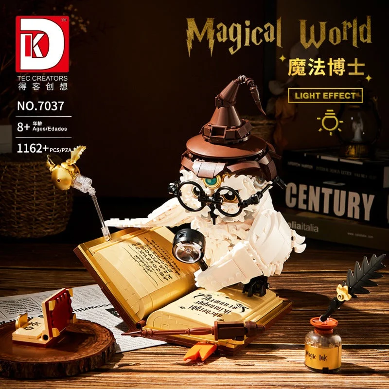 DK Magical World Owl Wizard with Magic Book (1162 Pieces)
