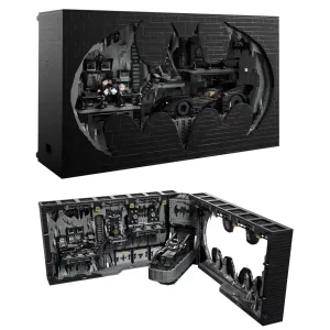 JIE STAR Batcave Shadow Box (3981 Pieces)