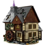 LEJI Hocus Pocus The Sanderson Sisters' Cottage (2316 Pieces)