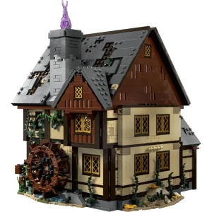 LEJI Hocus Pocus The Sanderson Sisters' Cottage (2316 Pieces)