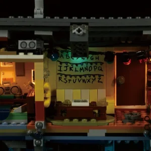 Stranger Things The Upside Down (2287 Pieces)